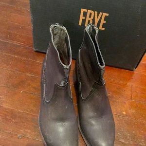 Frye Boots color Smoke